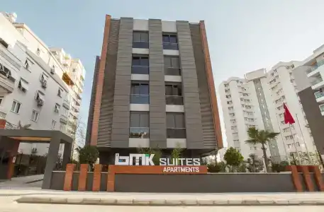 Bmk Suites - 0