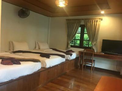 Blue Diamond Resort - 102