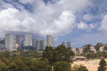 DoubleTree by Hilton Boston Bayside - 17