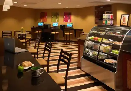 Des Moines Marriott Downtown - 11