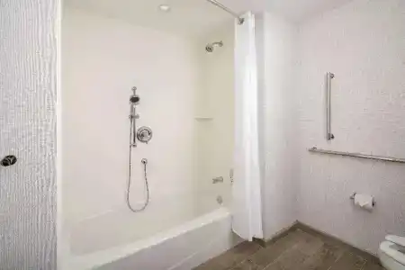 Hilton Garden Inn Miami Brickell South - 36
