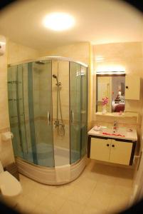 Golden Sun Palace - 8