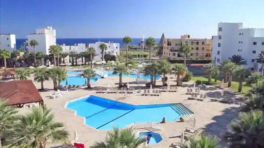 Papantonia Apts - 17