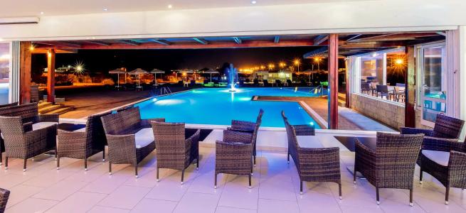 Zoes & Suites - 30