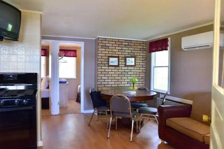 Delton Oaks Resort - 56