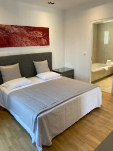 Theoxenia House - 109