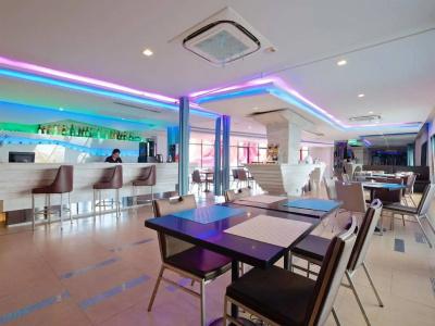 The Xtreme Suites - 16