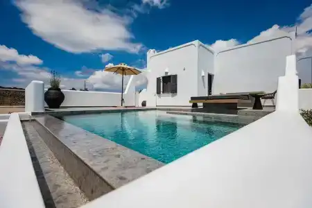 Vineyard Exclusive Suites - 43