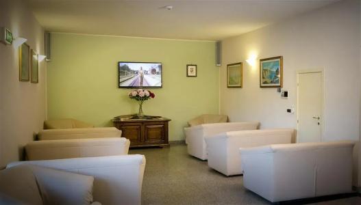 Villa Elena - 2