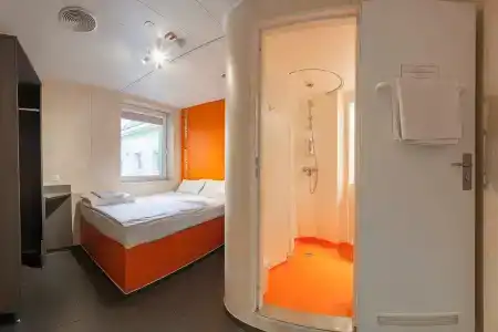easyBudapest Oktogon - 19