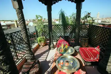 Riad Ilayka - 7