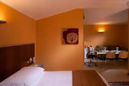 Best Western Plus City - 14