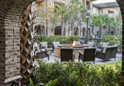 Courtyard Charleston Mount Pleasant - 17