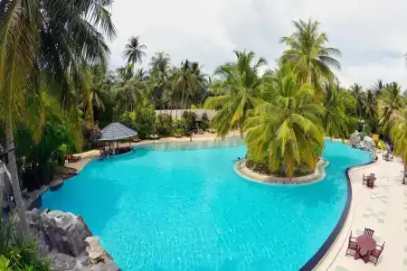 Sun Island Resort & Spa - 11