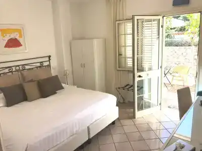 La Reginella Capri - 1