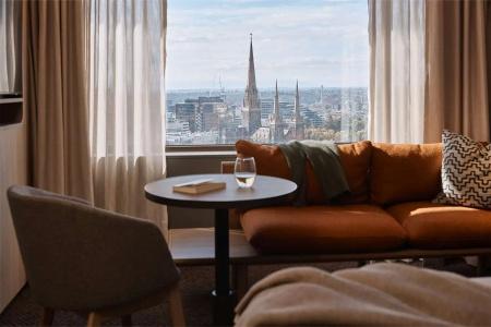 Rydges - 7