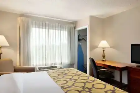 Baymont by Wyndham Springfield I-44 - 28