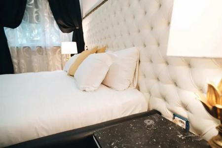 Escape Luxury Suite - 5