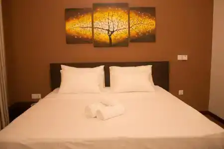 The Suite 262 - 48