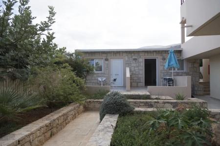 Sunset Studios & Apts - 15