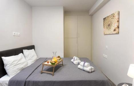 Supreme Luxury Suites by Athens Stay - 43