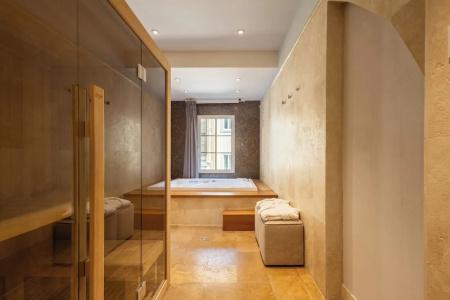 Donati Luxury Tower Suites - 160
