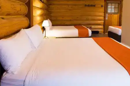 Glacier House & Resort - 122