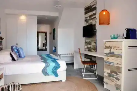 Seapoint Boutique - 76