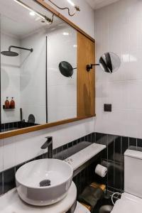 Athinas Street Inn - 19
