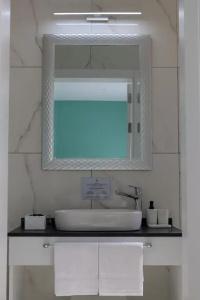 100 Boutique Living - 51