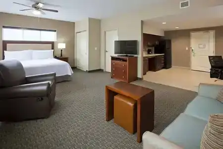 Homewood Suites by Hilton Mayo Clinic-St. Marys Campus - 70