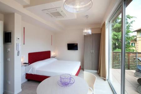 Residence - 49