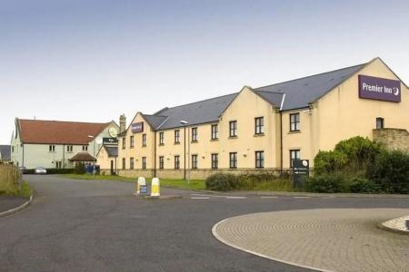 Premier Inn Newcastle - Holystone - 27