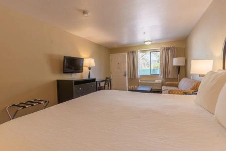 Comfort Inn Yosemite Area - 56