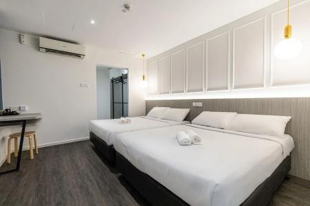 Philip - SG Clean & Staycation Approved - 1