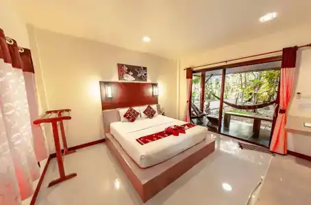Lanta Pearl Beach Resort - 28