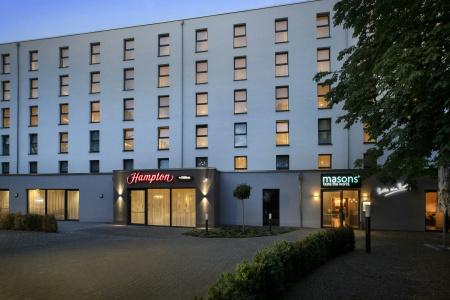 Hampton By Hilton Kaiserslautern - 14