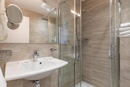 Kyriad Saint Malo Centre Plage - 122