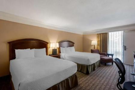 Best Western Inn of the Ozarks - 51