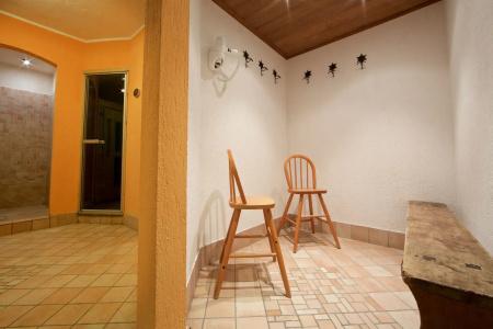 Croux - 16