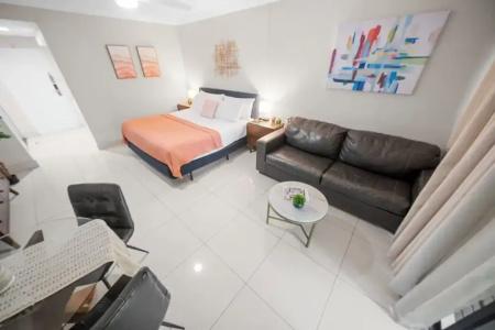 Boca Plaza - 105