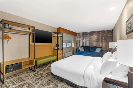 Best Western Plus Grantree Inn - 49