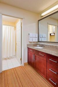 Residence Inn by Marriott - 35