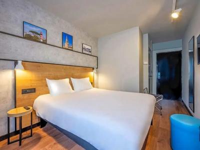 ibis La Rochelle Vieux Port - 37