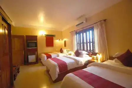 Shining Angkor Boutique - 2
