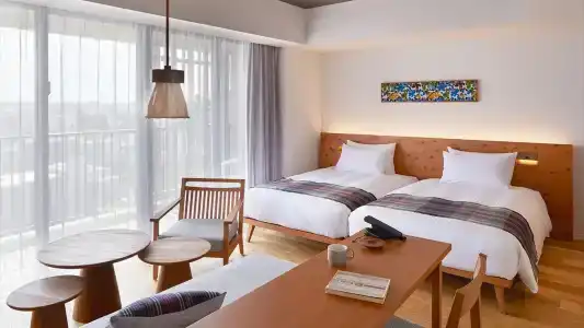 Strata Naha - 44