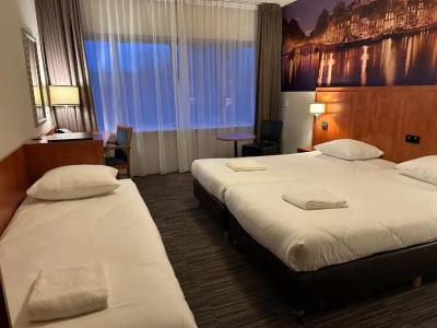 New West Inn Amsterdam - 42