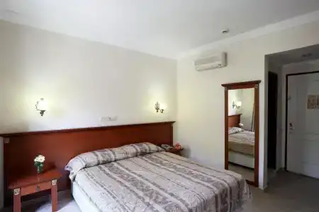Yel Holiday Resort - 2