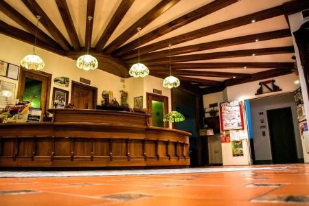 Comtes De Challant Albergo Etico Valle d'Aosta - 1