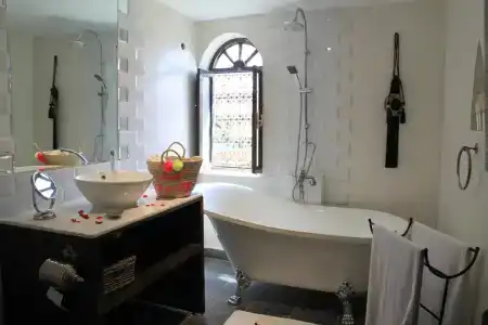 Riad El Grably - 101